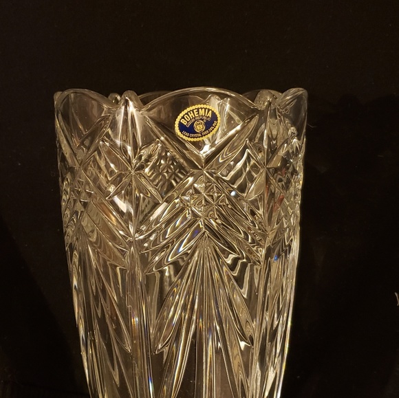 Crystal vase